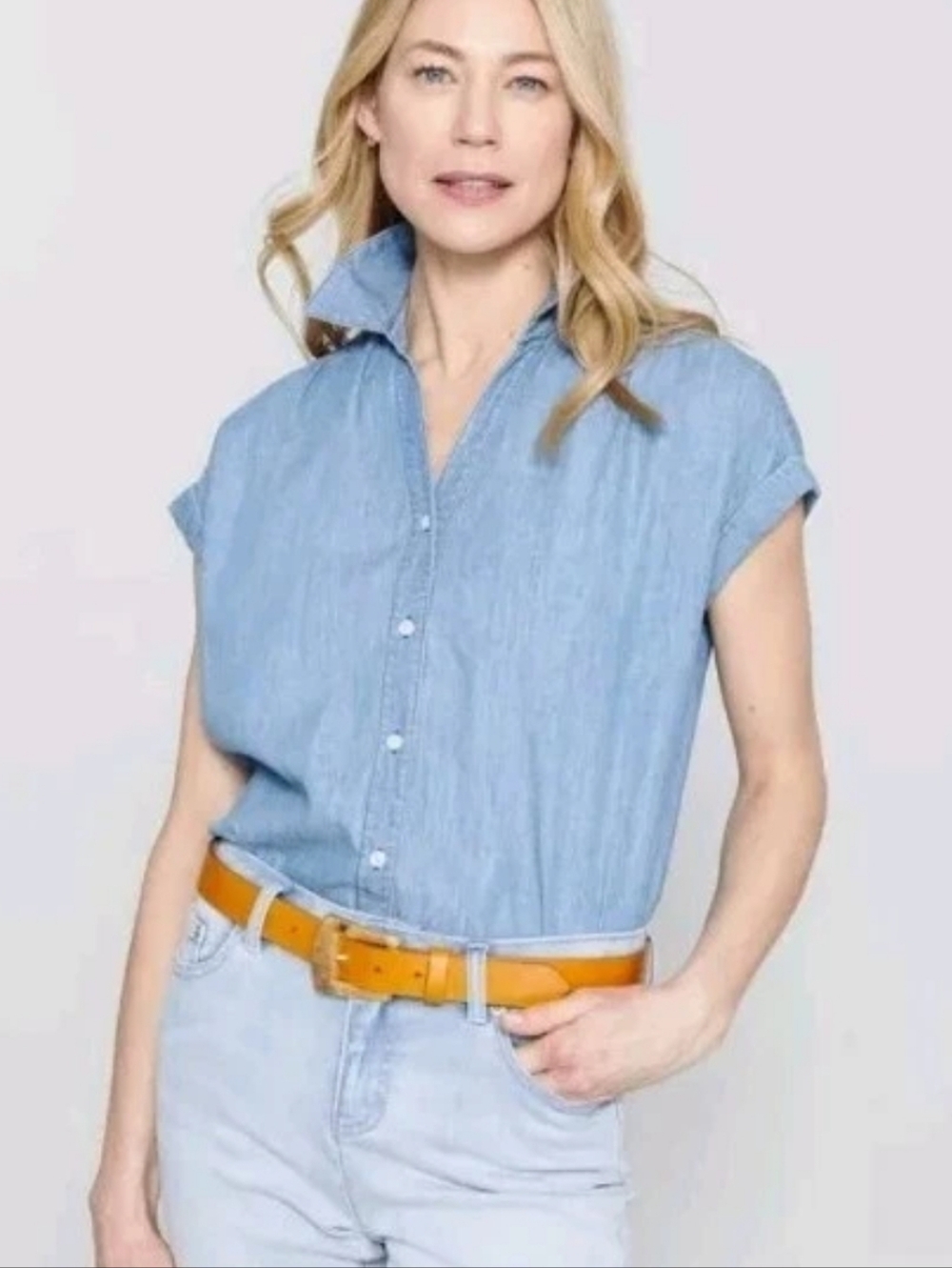 NEW! J. McLaughlin Erika Chambray Relaxed Button Down Shirt Size XS Tencel Linen - Picture 2 of 10